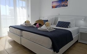 Nautilus City Studios & Apartments